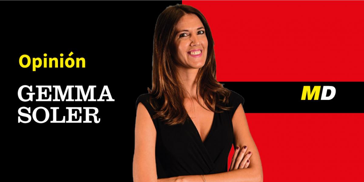 Tiradas debajo del autobús