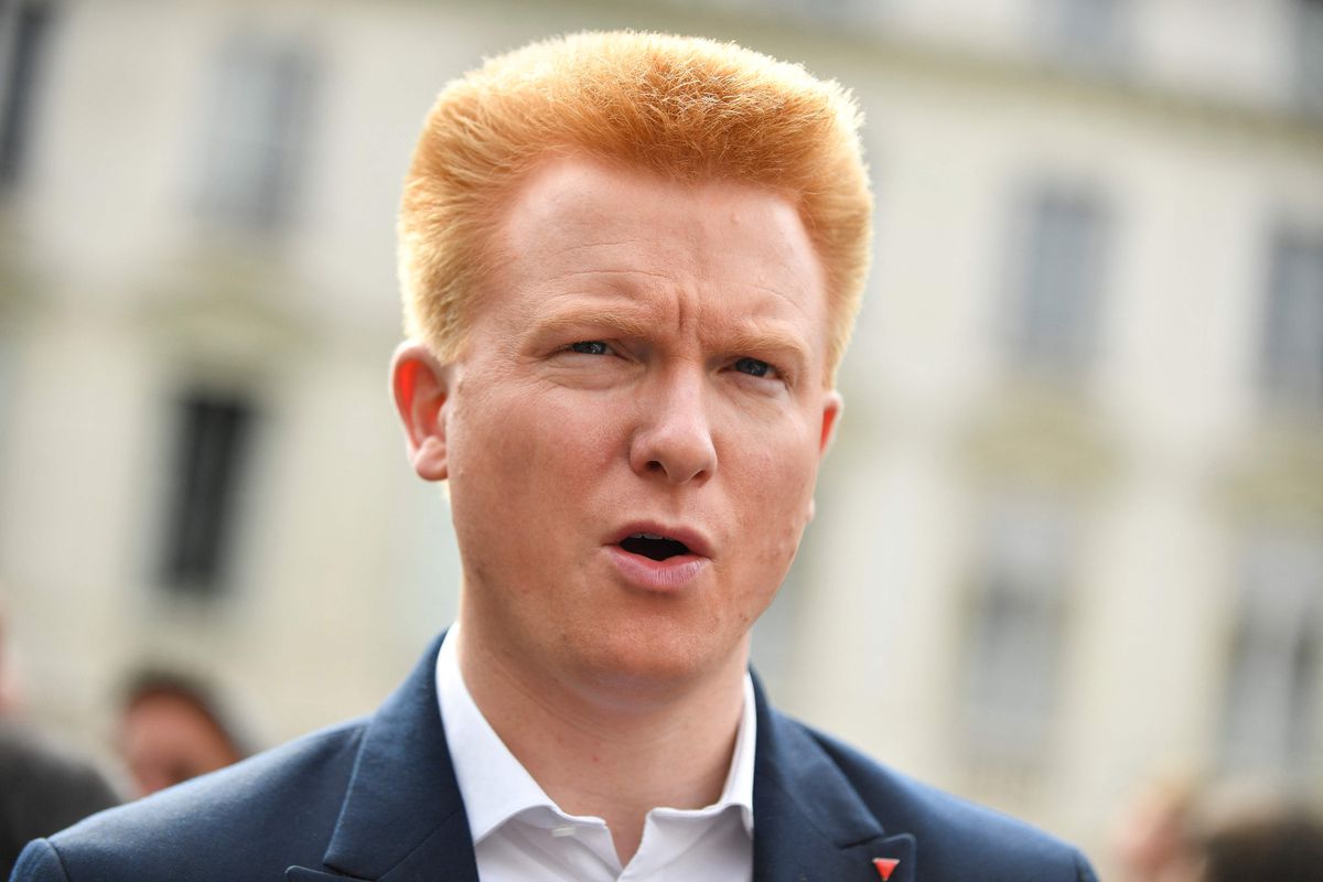 Tormenta en la izquierda francesa tras admitir un dirigente mélenchonista que “abofeteó” a su mujer