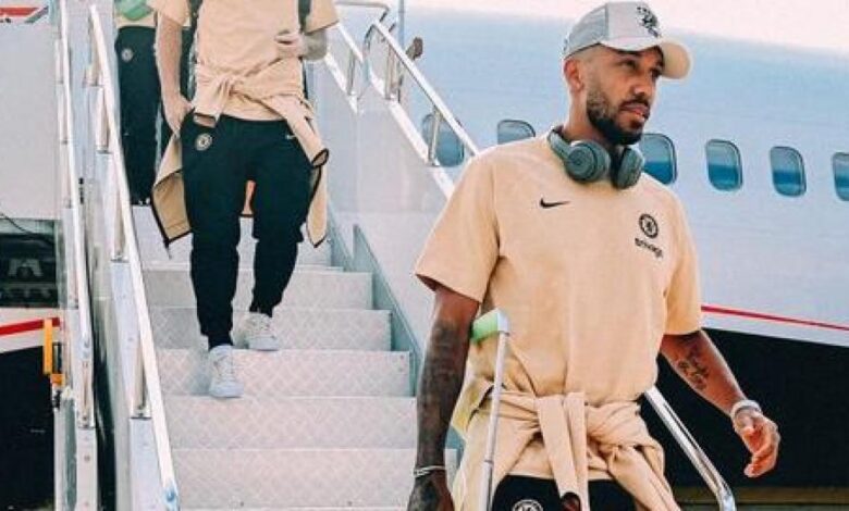 Tuchel bromea con la máscara de Aubameyang