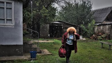 Ucrania peina las zonas liberadas a la caza de prorrusos