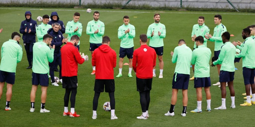 Valverde recupera a los internacionales y a De Marcos