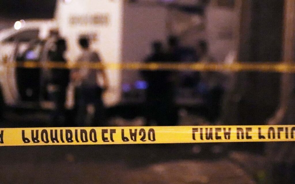 Varios muertos y 12 heridos en accidente carretero en Guanajuato; gobernador ofrece ayuda a víctimas