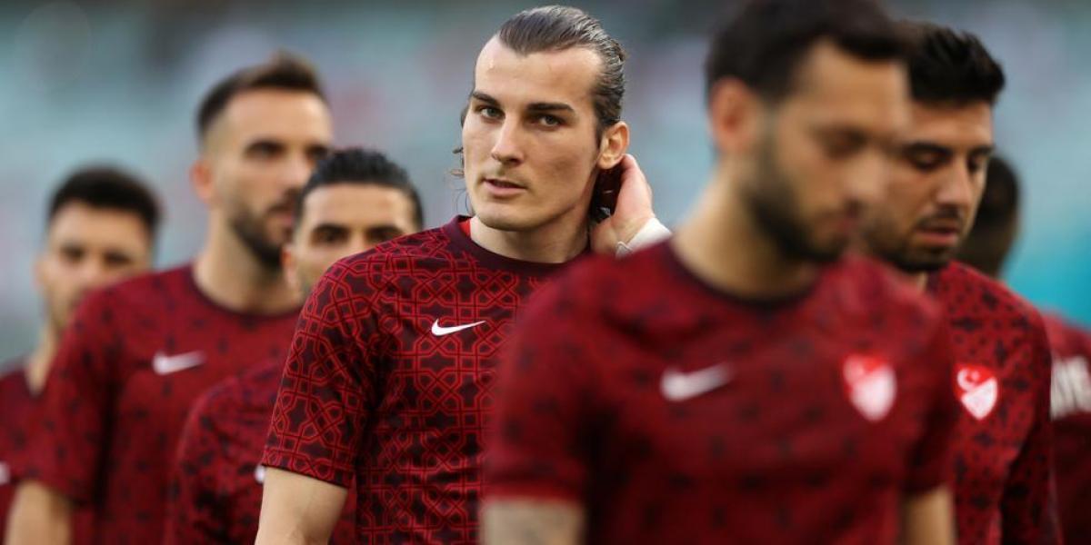 "Söyüncü lo tiene hecho con el Atlético para la próxima temporada"