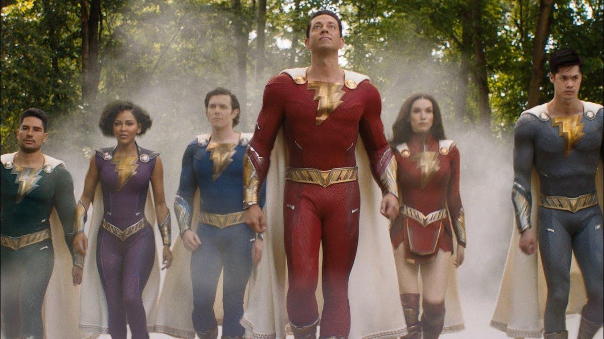 ¡Shazam!  El director de 2 aborda los rumores de nuevas tomas en medio del retraso de la fecha de lanzamiento