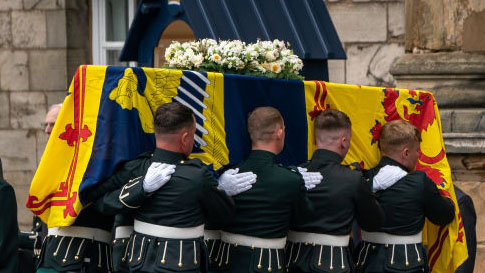 ¿Cómo se preserva el cuerpo de la reina Isabel II tantos días sin que se descomponga?