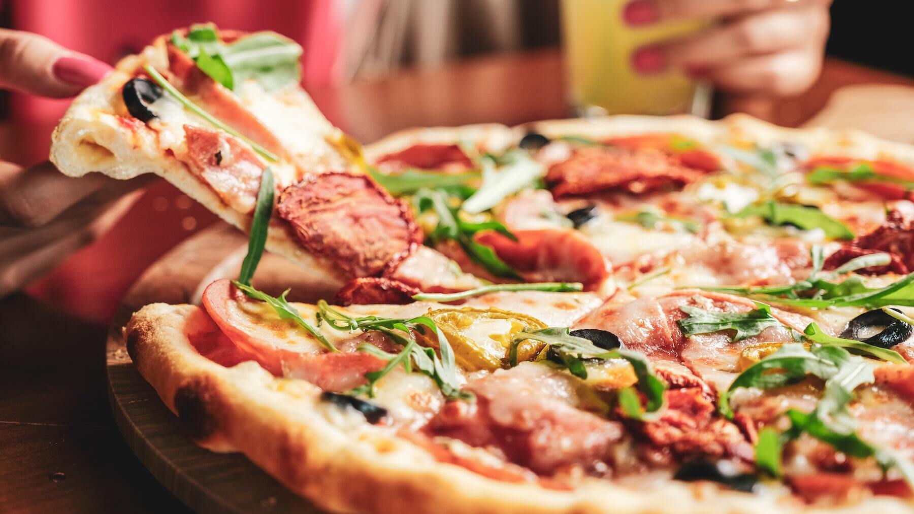 ¿En qué se diferencian los alimentos procesados y ultraprocesados?