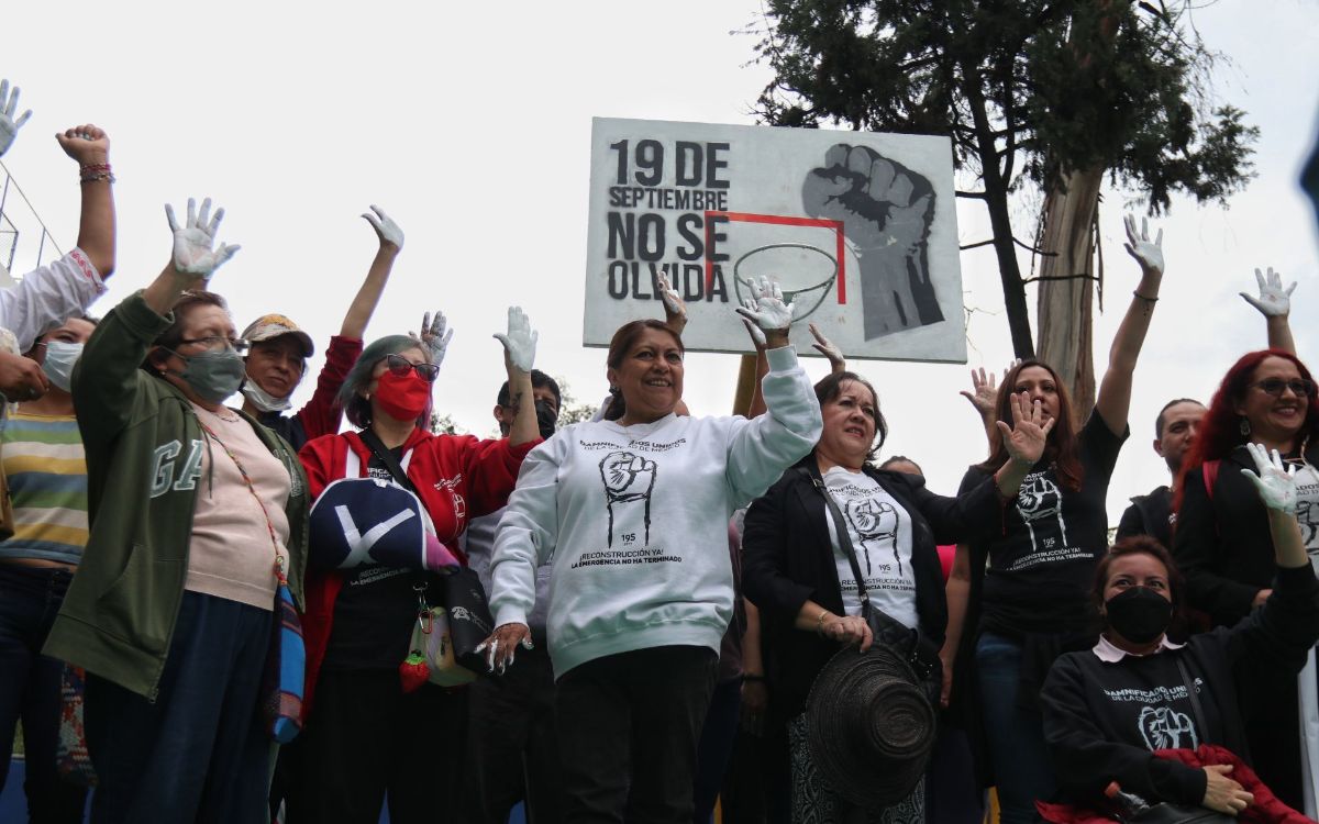 ‘19-S no se olvida’: en Multifamiliar Tlalpan recuerda a víctimas del sismo