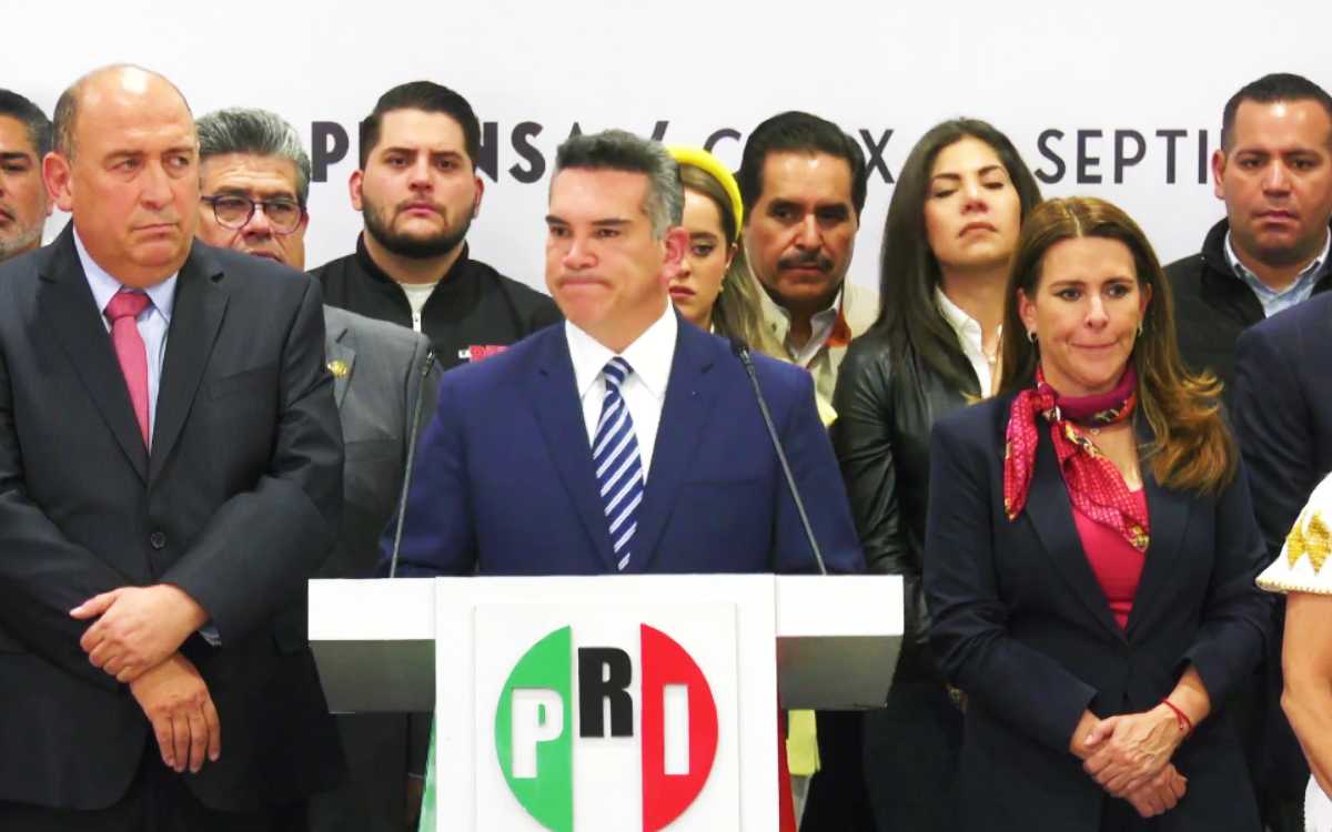 ‘Alito’ Moreno defiende iniciativa pro ejército y ataca a Osorio Chong