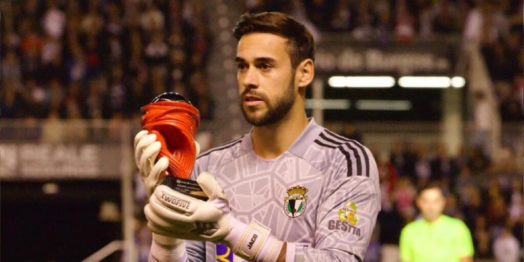 ¡Récord histórico de Caro, portero del Burgos!