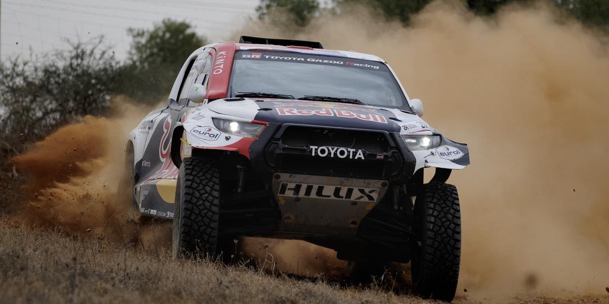 'Golpe' de Al-Attiyah a Loeb en la lucha por el W2RC
