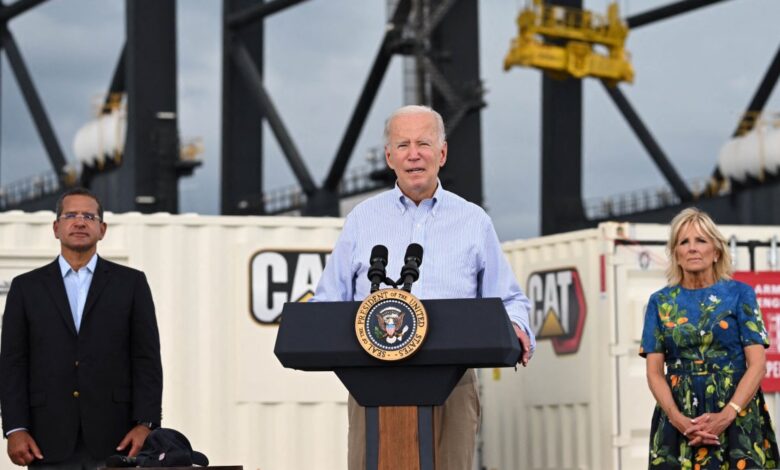 Biden visita Florida tras paso del huracán Ian