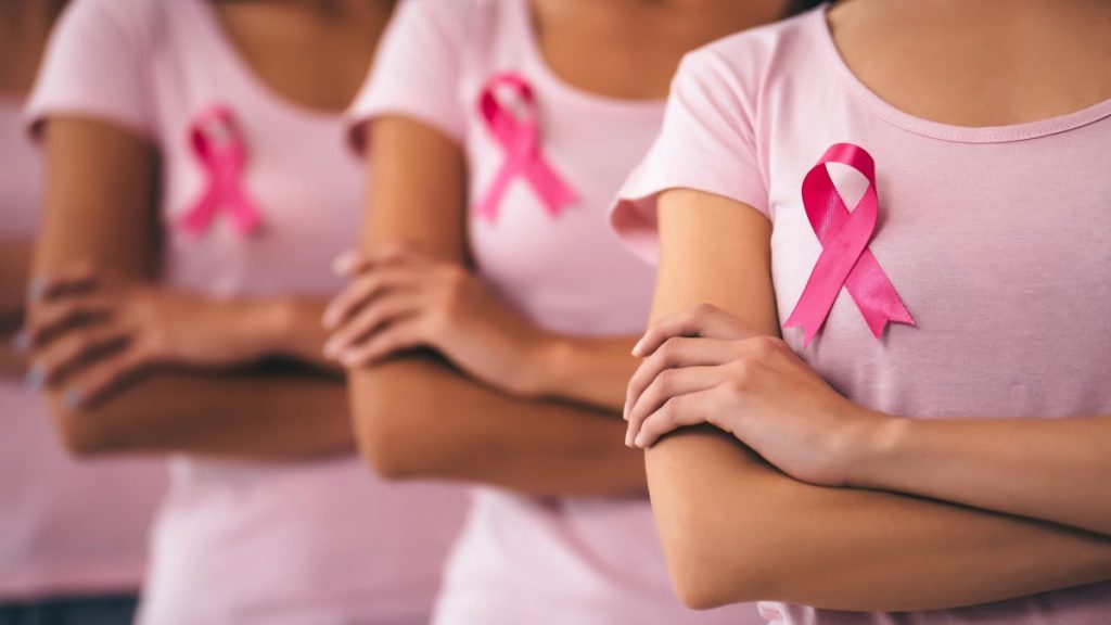 Octubre es el mes de concientización sobre el cáncer de seno. Estos es lo que debes saber