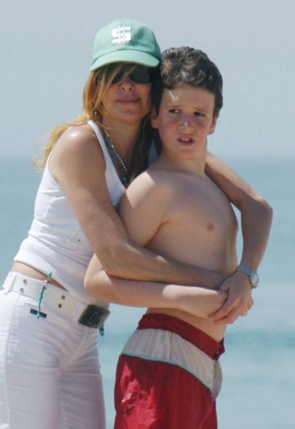 Ana Obregón con su hijo Álex / Gtres