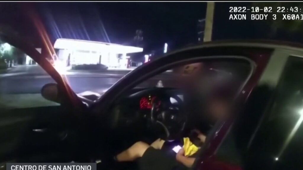 Joven baleado en McDonald’s de San Antonio sigue en hospital