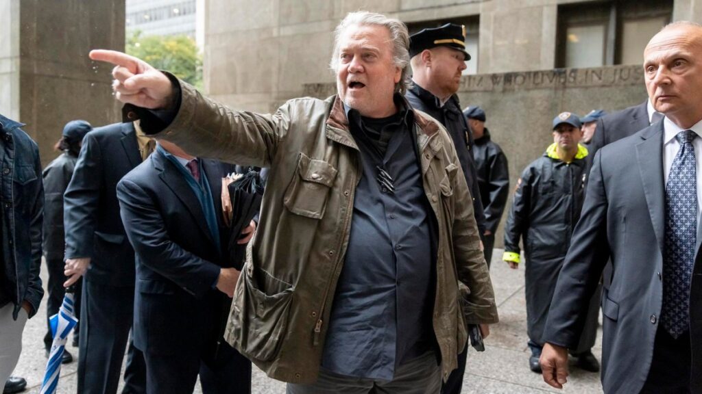 Fiscalía de EEUU pide seis meses de cárcel y una multa de $200,000 para Bannon por desacato al Congreso