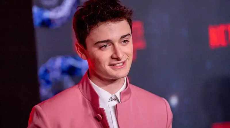 Noah Schnapp cosas más extrañas Noah Schnapp cosas más extrañas