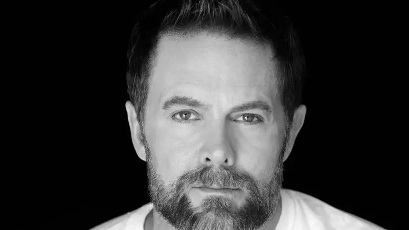 garret dillahunt muerto para mi temporada 3