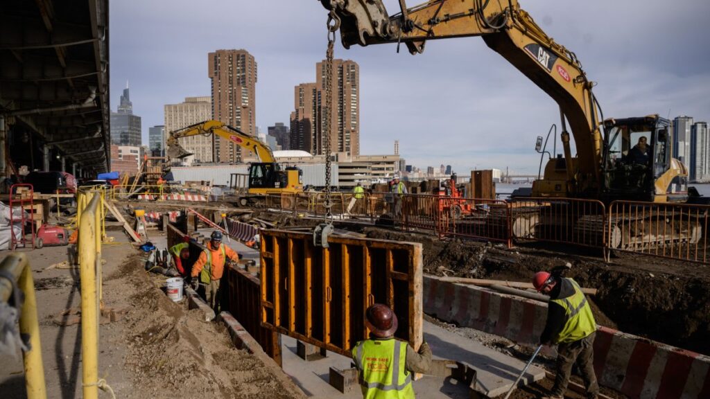 NYC conmemora el aniversario de Sandy con pasos de resiliencia