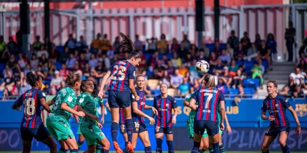 2-1: El Barça acaba sufriendo para conservar el pleno de puntos