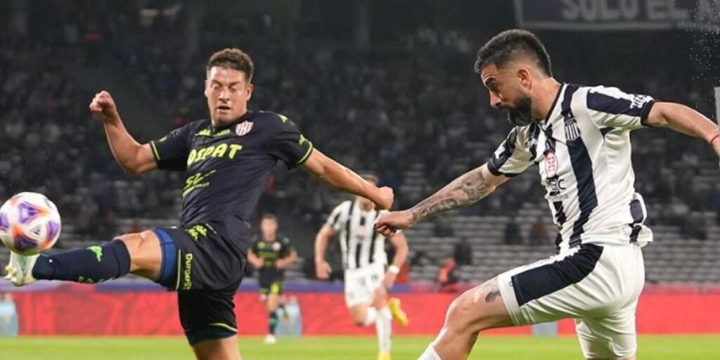 2-2: Entretenido empate entre Talleres y Unión