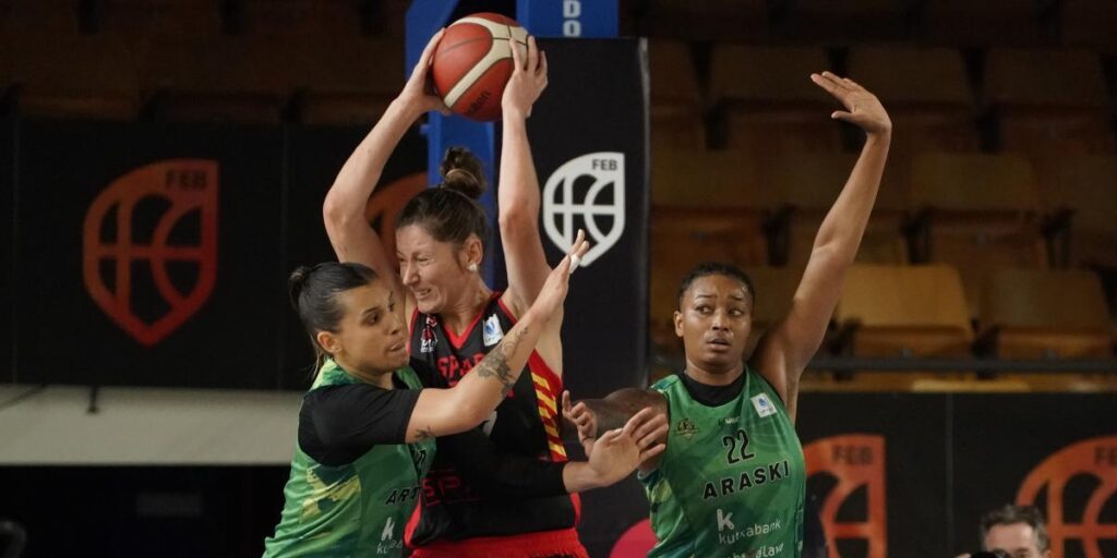 69-76: Un sólido Spar Girona vence al Araski y jugará la final