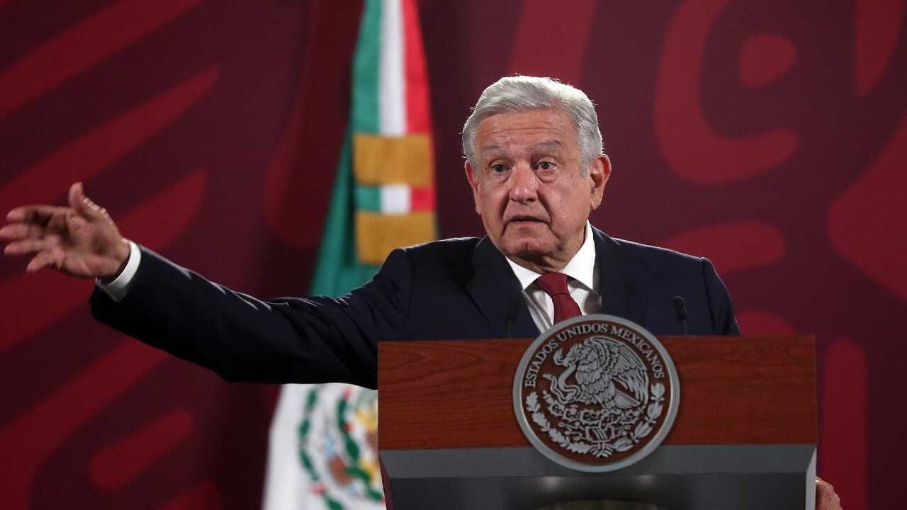 AMLO confirma que SEDENA trabaja en la creación de una nueva aerolínea