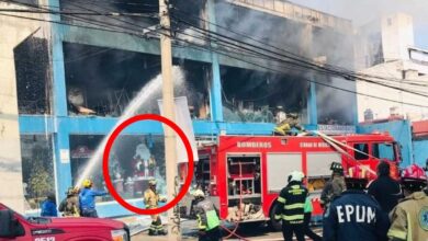 Abren investigación por incendio en Galerías El Triunfo