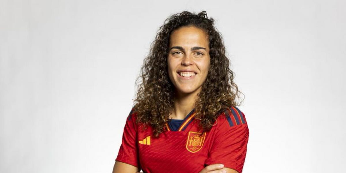 Adidas presenta la nueva camiseta de la selección femenina