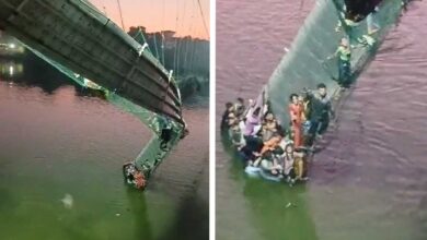 Al menos 91 muertos y 100 desaparecidos al derrumbarse un puente colgante en India