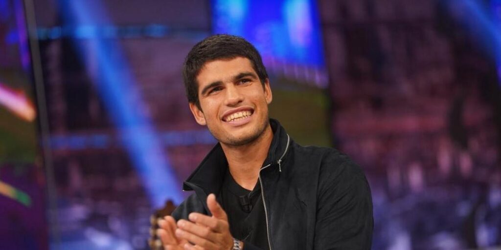 Alcaraz felicita a Alexia Putellas y Benzema tras su triunfo en la gala del Balón de Oro