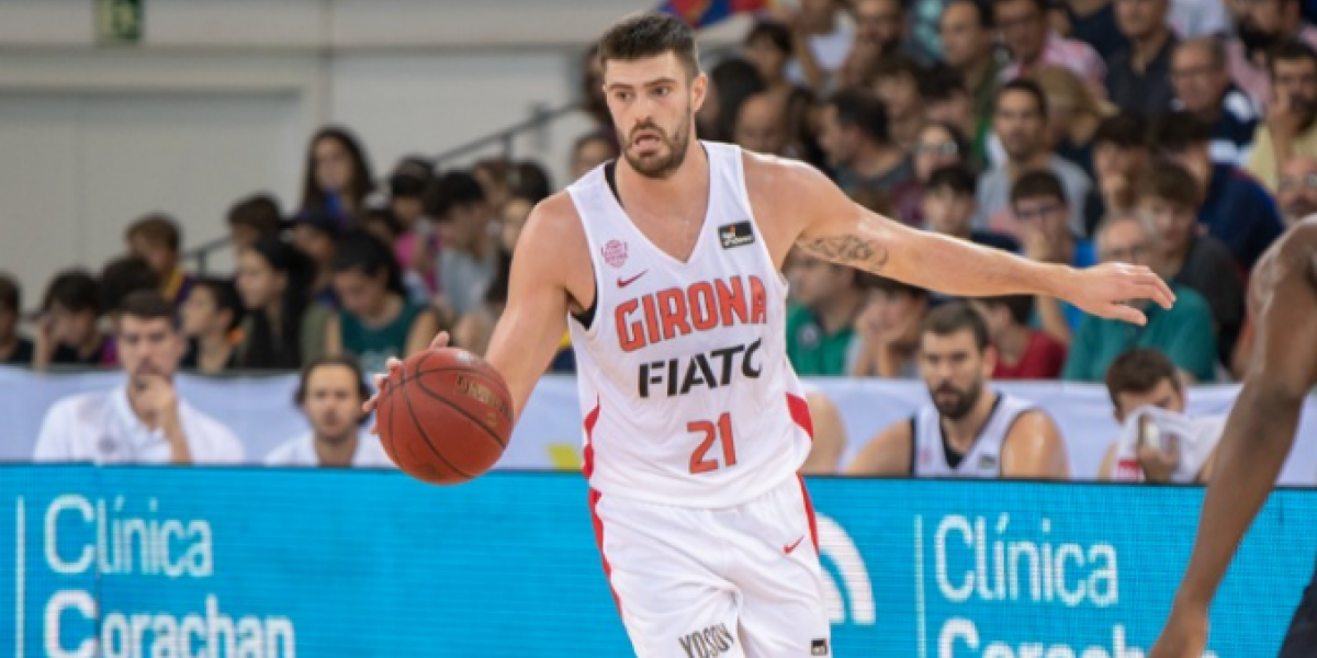 Aleksandr Bursac no seguirá en el Girona