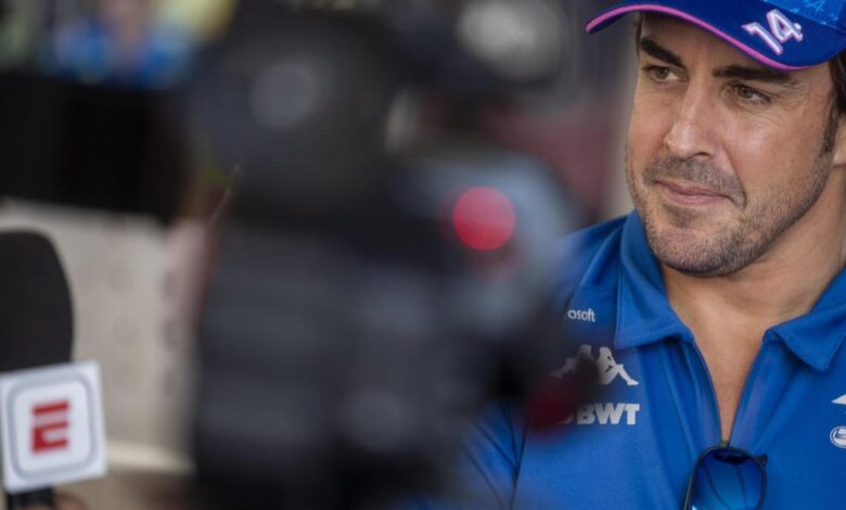 Alonso sale en defensa de la FIA