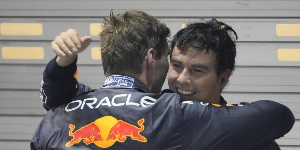 Aplazada la celebración de 'Mad Max': la fiesta de Red Bull fue por 'Checo' en Singapur