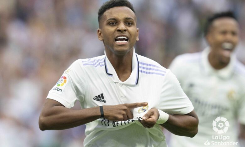Arrebata Real Madrid al Barcelona el liderato en España | Video