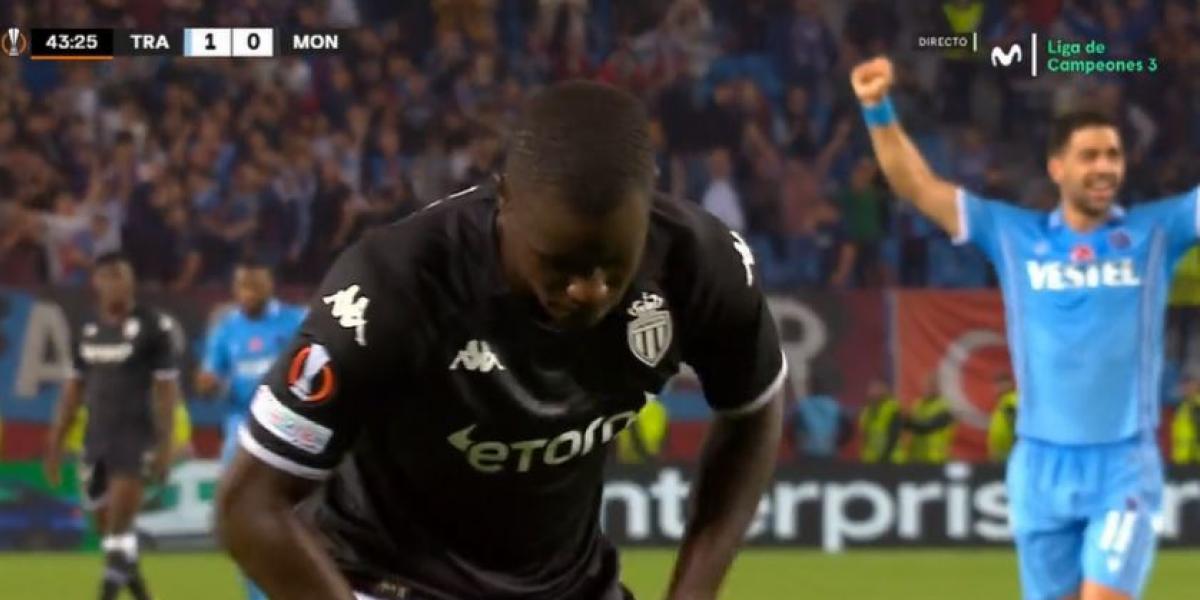 Así fue el surrealista gol de Malang Sarr...en propia puerta