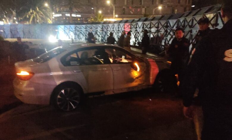 BMW se estrella contra Glorieta del Ahuehuete
