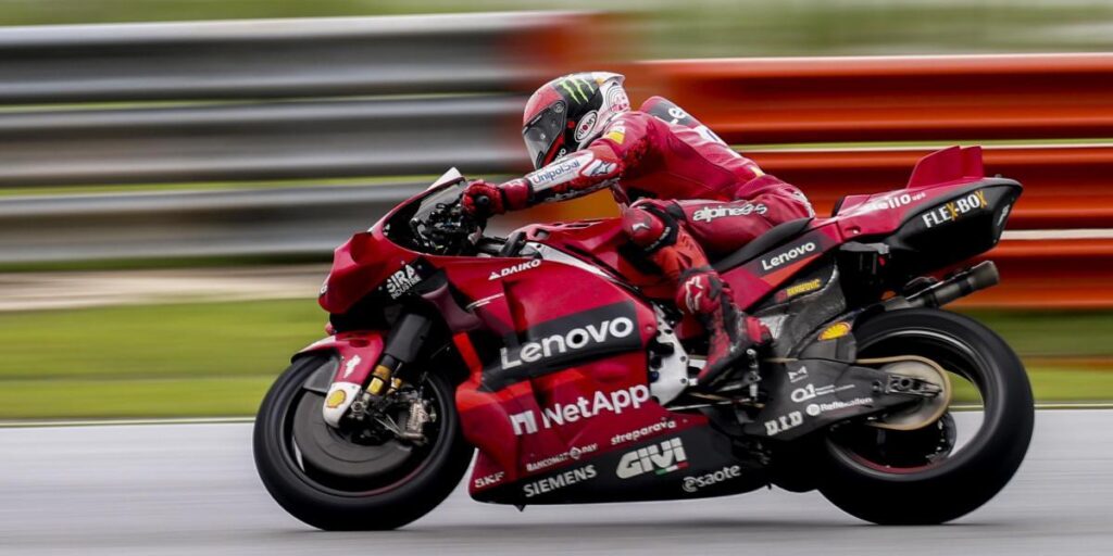 Bagnaia: "Miller me dijo que creyera más en mí mismo en estas condiciones"