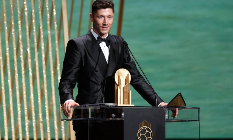 Balón de Oro 2022: Recibe Robert Lewandowski el Premio Gerd Müller | Video