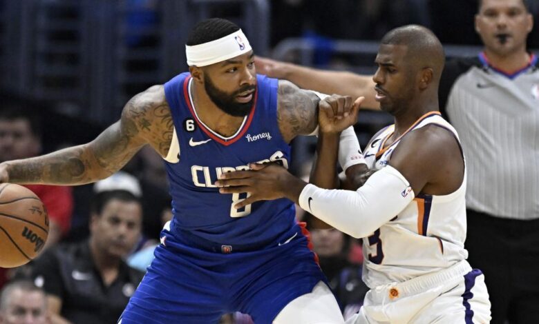 Booker y un CP3 de récord dan una alegría a los Suns contra los Clippers