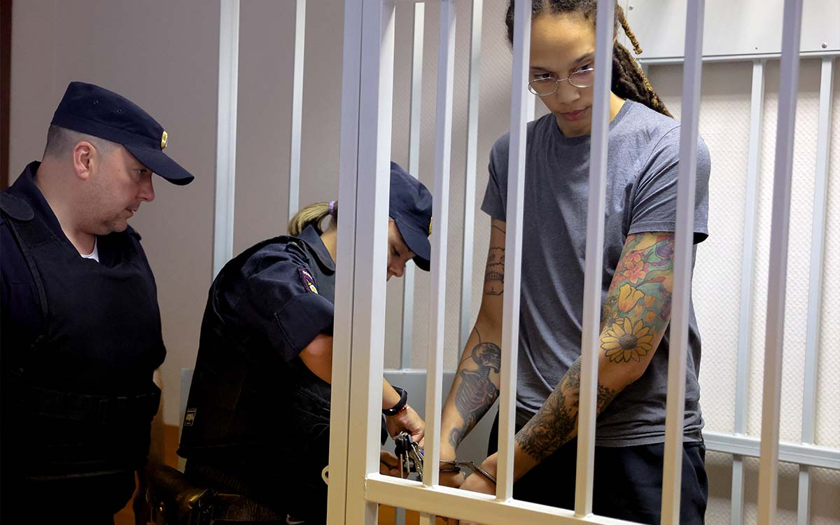 Brittney Griner ‘no espera milagros’ en la apelación de su condena en Rusia | Video