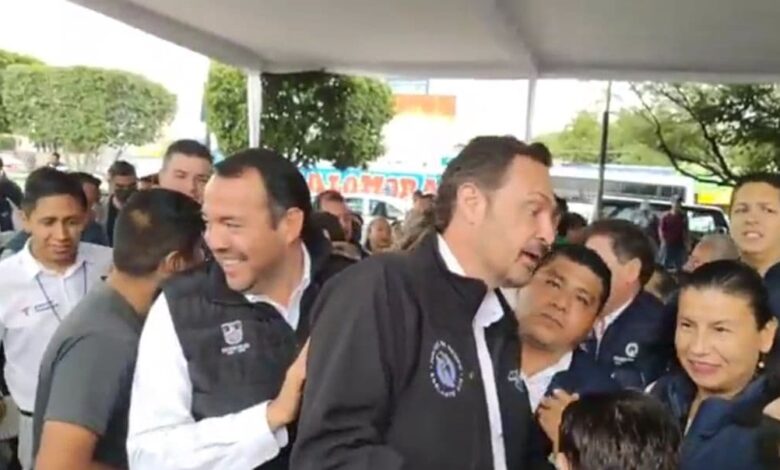 CRÓNICA:“Kuri pa´presidente“, gritaron, “pero de la CANACO” replicó el gobernador al reinaugurar nuevo mercado en SJR