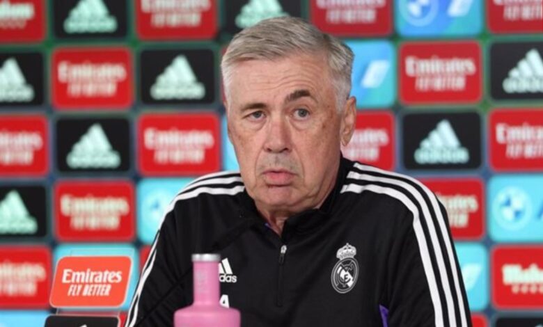 Carlo Ancelotti: 'El año pasado intenté inventar en el Clásico y me dieron un palo' | Video