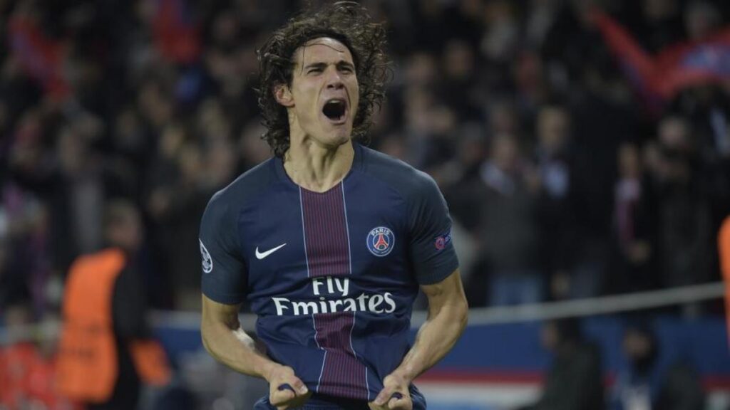 Cavani ya sabe lo que es marcar y derrotar al Barcelona