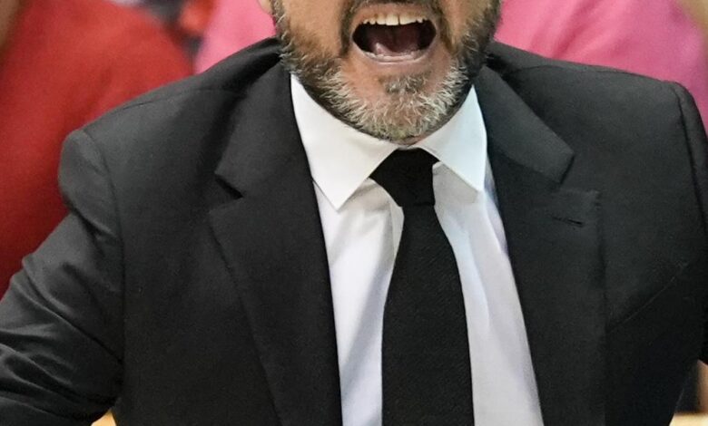 Chus Mateo: "El Olympiacos juega de memoria"