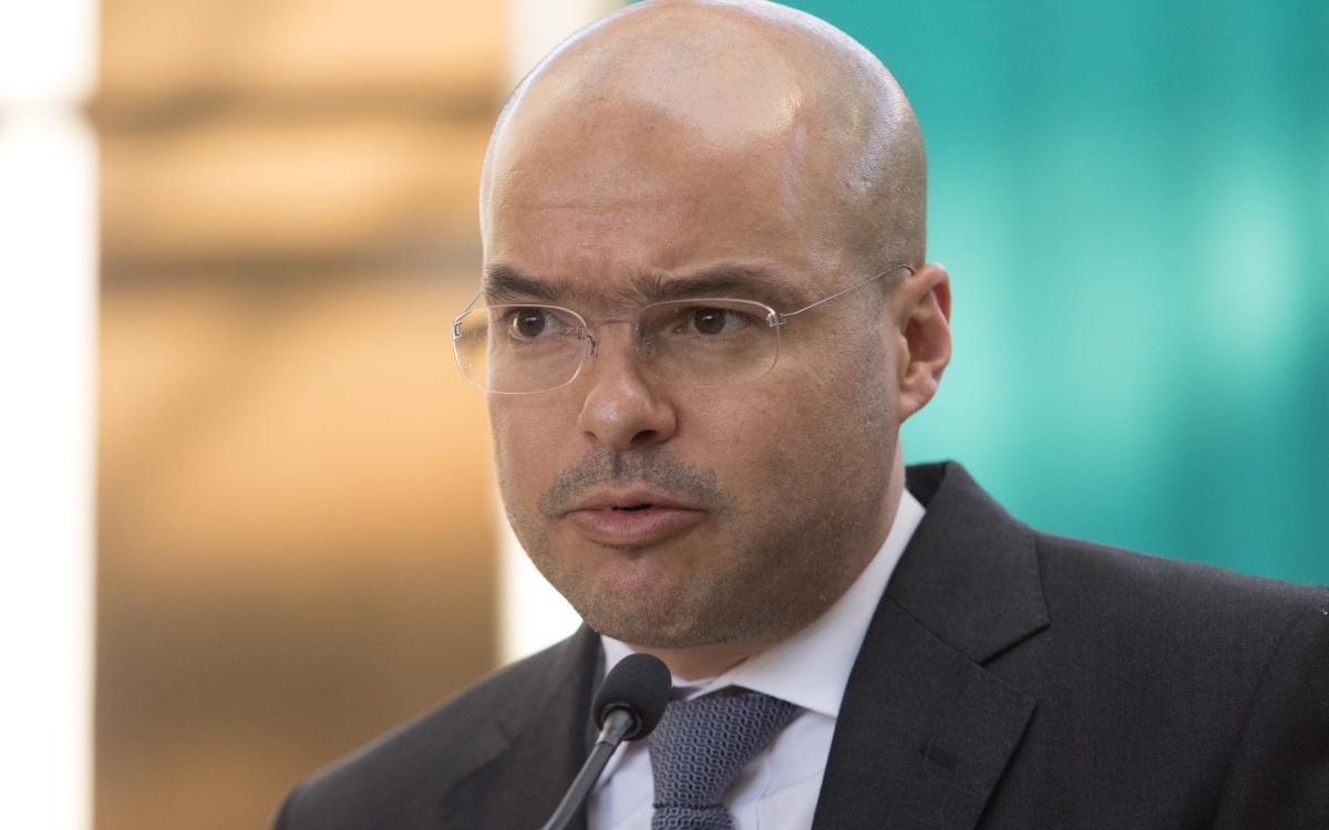 Comparece David León Romero ante fiscalía electoral de FGR por caso Pío López Obrador