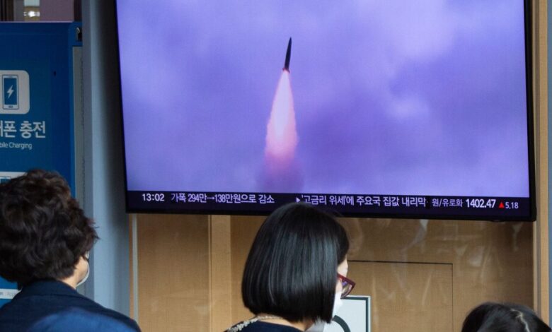 Corea del Norte lanza dos misiles balísticos, cuarta prueba en una semana