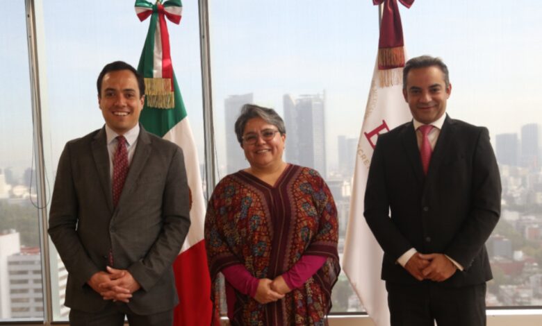 Designan a hijo de Alejandro Encinas subsecretario de Comercio en la SE