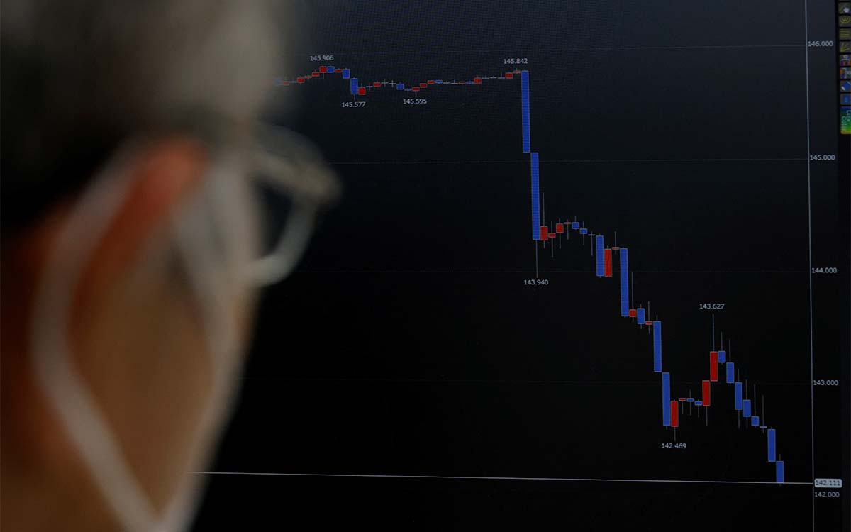 Disminuye 1.4% inversión en México durante julio