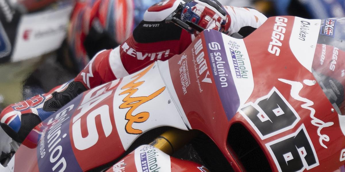 Dixon domina, Augusto se defiende y Ogura, sin ritmo