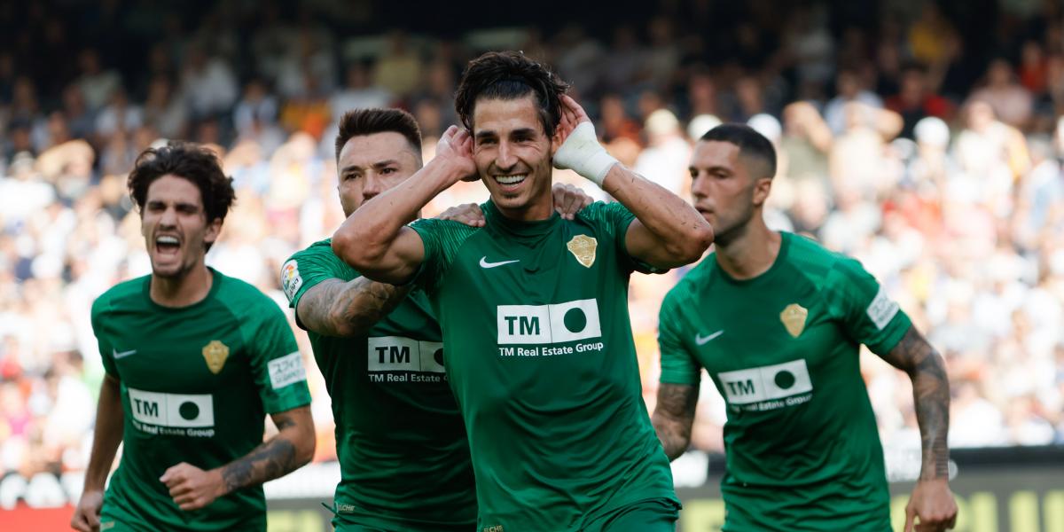 Dos goles de Milla rompieron la racha adversa del Elche ante el Espanyol